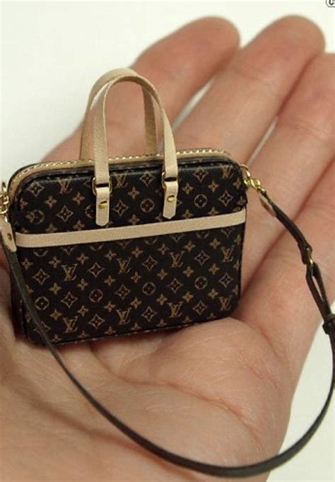 louis vuitton barbie bag